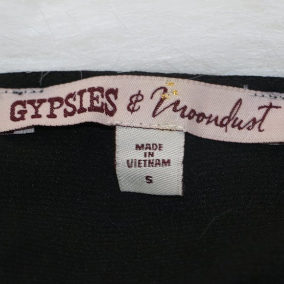 Gypsies & Moondust Black Wrap Crop Top with Lace Trim - Picture 2 of 9